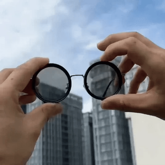 alluma. | Lunette à Teinte Ajustable.